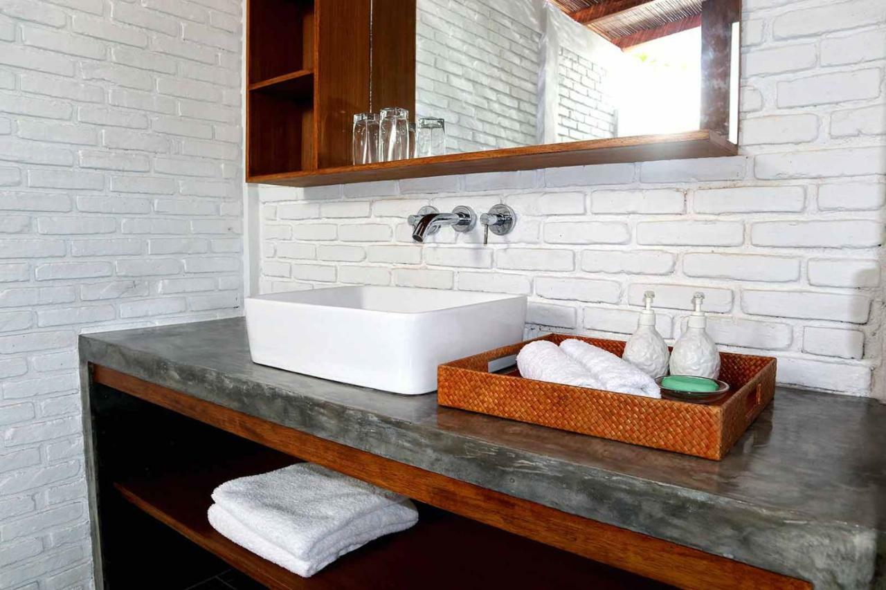 White Sands Beach Resort Lembeh Bitung ภายนอก รูปภาพ